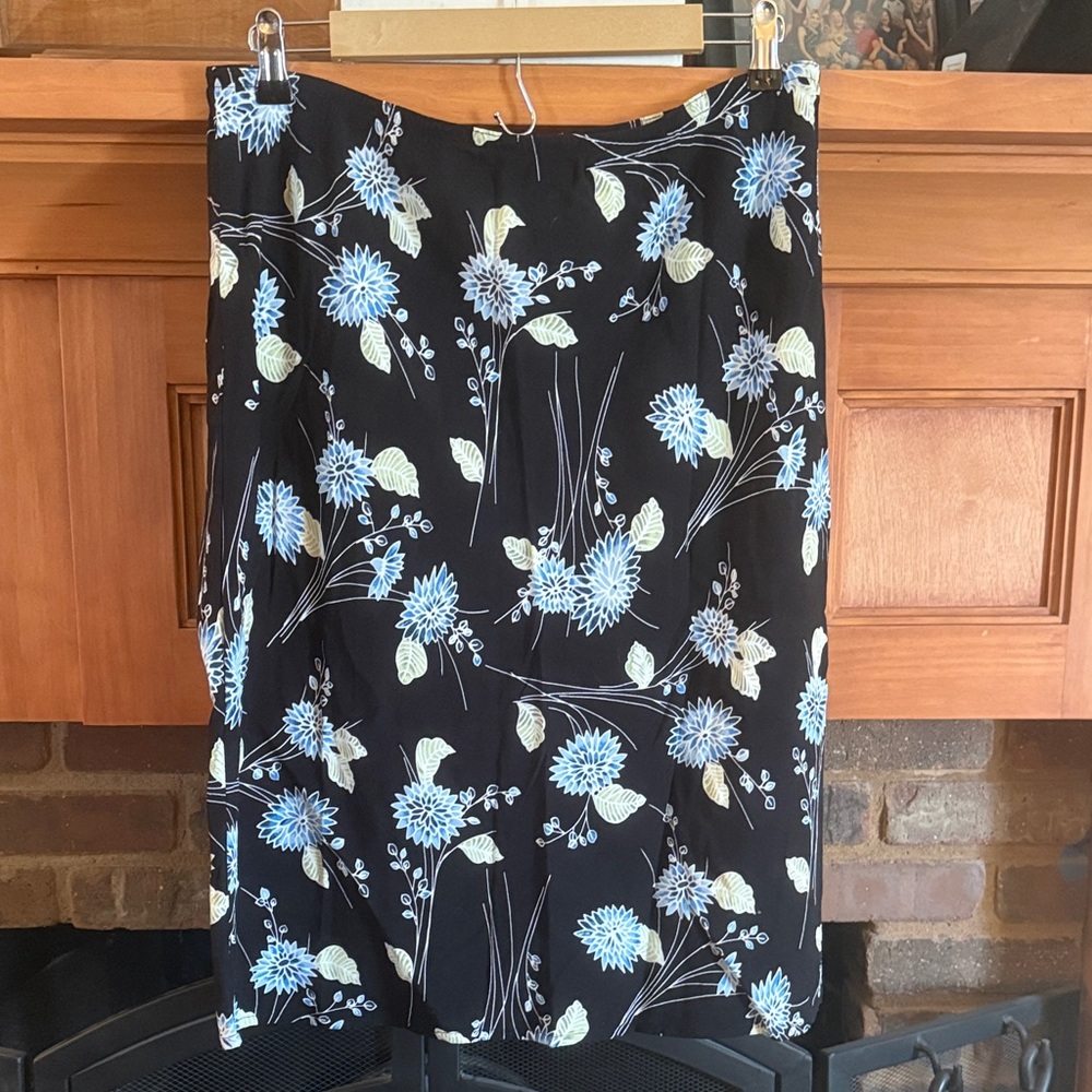 VTG 90s Style & Co. Black Floral Knee Midi Pencil Floral Skirt Size 12 Pull On